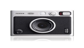 FujiFilm Instax Mini EVO Camera USB-C Black
