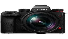 Panasonic Lumix S1 II with 24-105mm f/4 Macro O.I.S. Lens