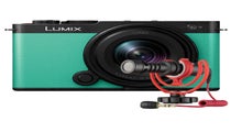 Panasonic Lumix S9 Mint Green w/18-40mm and Rode VideoMicro Microphone