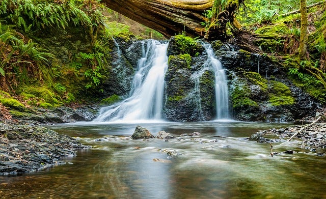 Flowing waterfall