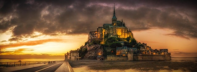 mont-st-michel-986320_640