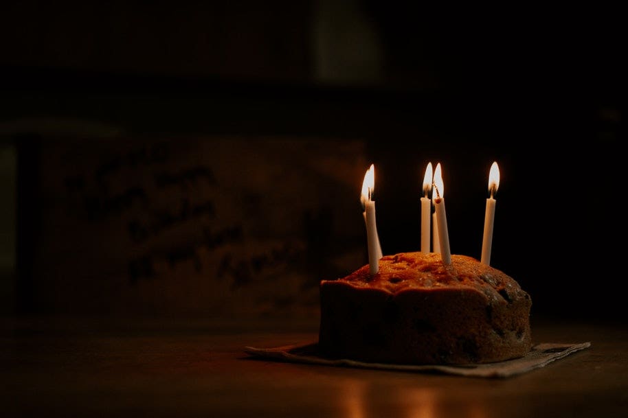 7 Tips For Taking Memorable Party Photos With Your Camera