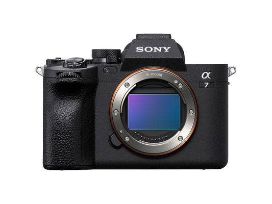 Sony Alpha 7 IV Review & Features