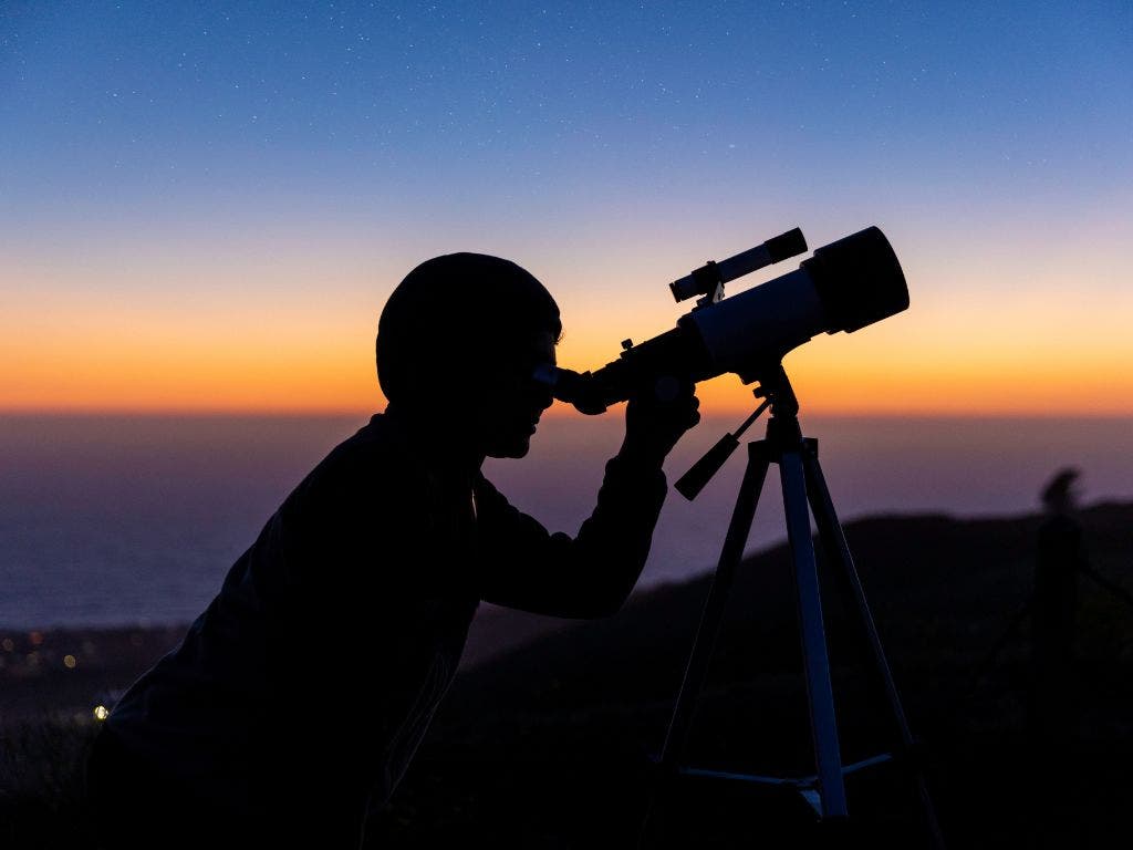 Exploring Autumn Skies: A Guide to Night Sky Events with Celestron